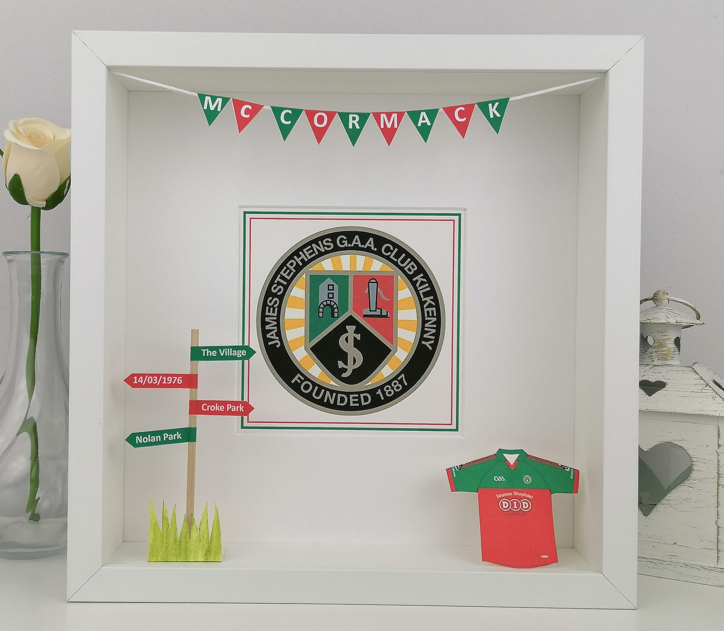 HURLING & CAMOGIE Club Box Frame – Personalised Team Gift